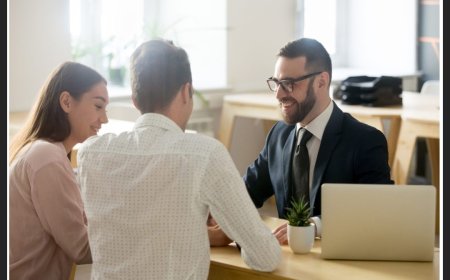 Arif Patel as an International Business Consultant from Dubai