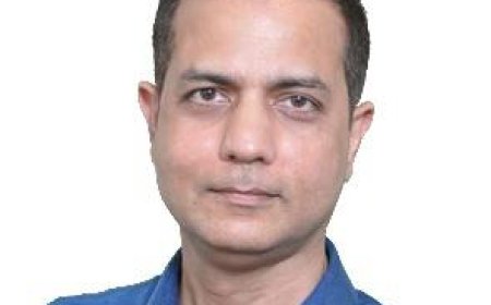 Digital Twins Were Just the Beginning: The Rise of AI-Driven Digital Triplets