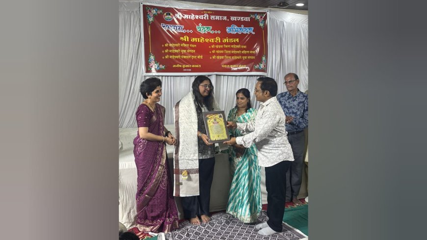 Young Author Vidushi Malpani Honoured at Mahesh Navami Mahotsav 2026