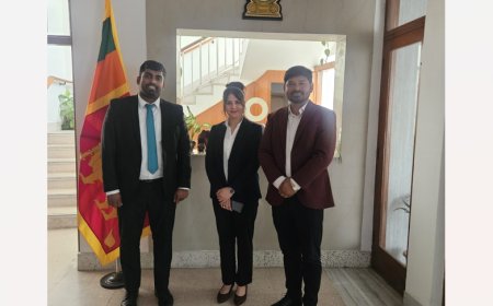 THE COUPLE LEFT LAKHS OF SALARY TO BUILD A DREAM FROM INDORE